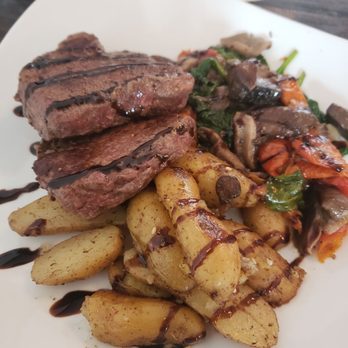 Luca - Beef tenderloin medallions - Mediterranean Near Me - Keene, New Hampshire