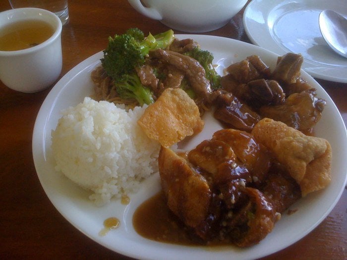 Chili House Chinese Restaurant, Honolulu Roadtrippers