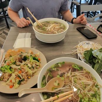 Pho Phong Luu - Egg, Tofu and Vegetables Fried Rice Combo Pho Brisket Pho - Vietnamese Near Me - Austin, Texas Pho Phong Luu - Egg, Tofu and Vegetables Fried Rice Combo Pho Brisket Pho - Vietnamese Near Me - Austin, Texas