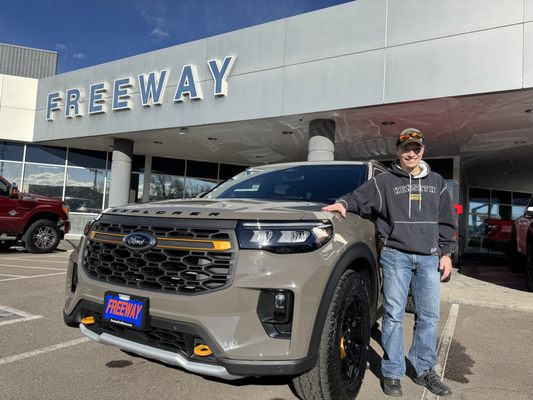 Barbee's Freeway Ford