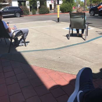 Autopia Car Wash - Concord - Clean sitting area - Car Wash Near Me - Concord, California