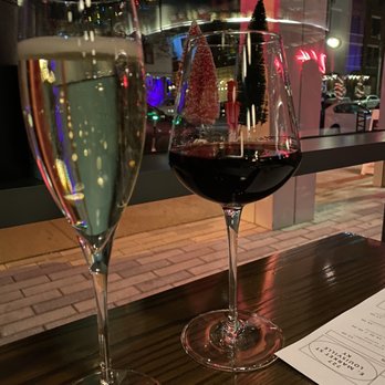 bar Vetti - Prosecco - Italian Near Me - Louisville, Kentucky bar Vetti - Prosecco - Italian Near Me - Louisville, Kentucky