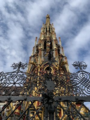 Schöner Brunnen by null
