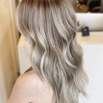 Reign Hair - Natural blonde by Amanda - Hair Salons Near Me - Reno, Nevada Reign Hair - Natural blonde by Amanda - Hair Salons Near Me - Reno, Nevada