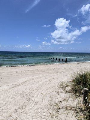 Bal Harbour Beach by null