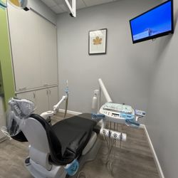 Dalal Dental Care - Very clean and organized rooms with relaxing music to soothe your anxiety