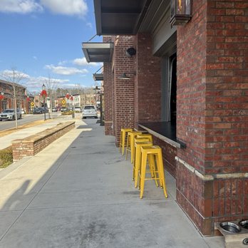 Crooked Culture Brewing - Worst seating ever - Breweries Near Me - Cumming, Georgia Crooked Culture Brewing - Worst seating ever - Breweries Near Me - Cumming, Georgia