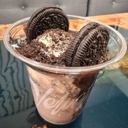 Oreo Cookies & Cream Sicilian Pistachio so delish!!! Oreo Cookies & Cream Sicilian Pistachio so delish!!!