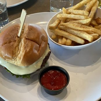 Triple Crossing Beer - Midlothian - Triple crossing burger - Brewpubs Near Me - Midlothian, Virginia Triple Crossing Beer - Midlothian - Triple crossing burger - Brewpubs Near Me - Midlothian, Virginia