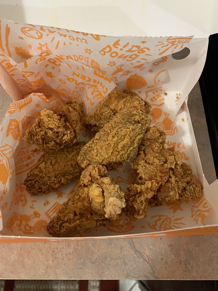 POPEYES LOUISIANA KITCHEN 27 Photos & 32 Reviews 4425 Ridgemont Dr