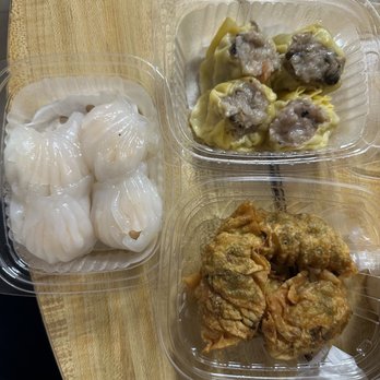Lucky King Bakery - Dim Sum to go: Har Gao, Shui Mai, Gul Choy Gao - Bakeries Near Me - New York, New York Lucky King Bakery - Dim Sum to go: Har Gao, Shui Mai, Gul Choy Gao - Bakeries Near Me - New York, New York