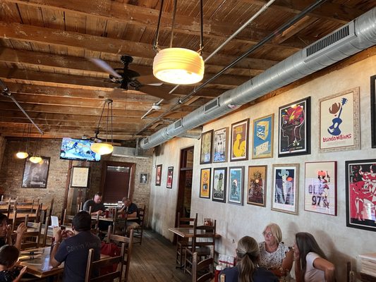 Stubb's Bar-B-Q by null