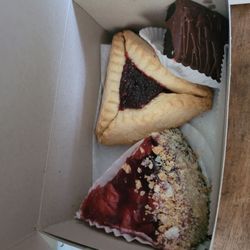 Country Boy Bakery - Cherry cheesecake,  large rugulagh,  small brownie