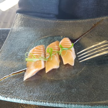 Skates On The Bay - Sashimi - Seafood Near Me - Berkeley, California