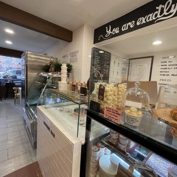 Mojo Desserts - Desserts Near Me - New York, New York