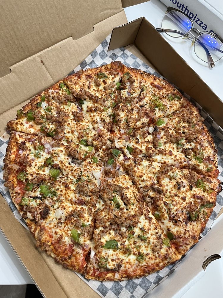 City South Pizza Logo