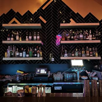 1988 Cocktail Lounge