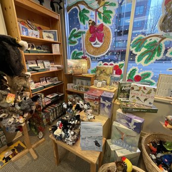 Wild Birds Unlimited - Selection of kids items - Pet Stores Near Me - Vancouver, British Columbia Wild Birds Unlimited - Selection of kids items - Pet Stores Near Me - Vancouver, British Columbia
