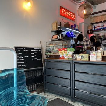 Espresso Bar Tiger - Inside - Coffee & Tea Near Me - New York, New York Espresso Bar Tiger - Inside - Coffee & Tea Near Me - New York, New York