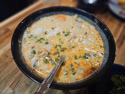 Mae Ploy Thai Cuisine by null