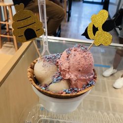 Spiced bourbon apple and spice with cotton candy crunch