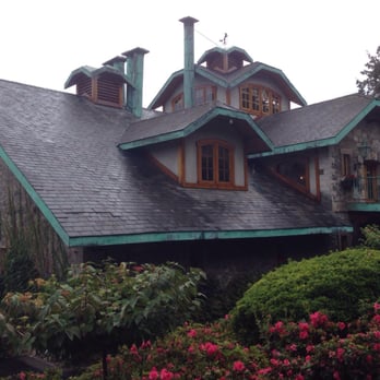 Far Niente - The winery and check in area - Wineries Near Me - Oakville, California