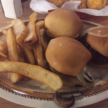 9er's Grill - Wide sliders & fries - American Near Me - Bay City, Texas