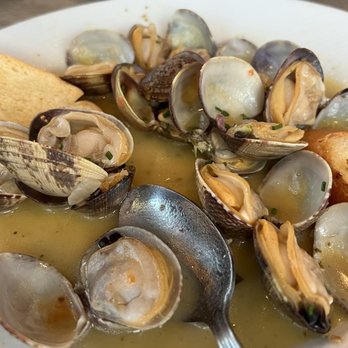 Lighthouse - Butter Claims - Breakfast & Brunch Near Me - Newport Beach, California
