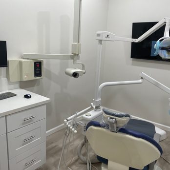 Here Is A Method That Is Helping DIY teeth whitening