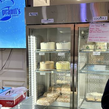 Prantl’s Bakery - Cakes in refrigerator - Bakeries Near Me - Pittsburgh, Pennsylvania