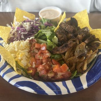 Nachomamas Tex-Mex - Steak salad - Tex-Mex Near Me - St Louis, Missouri