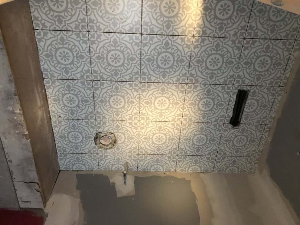 Slide of Loor Construction