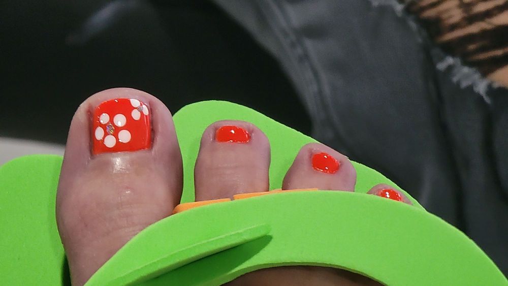 SALONAIRE NAIL SPA - 274 W Central Ave, Springboro, Ohio - Nail