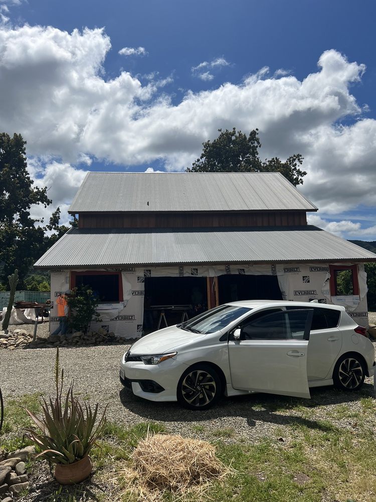 Slide of Lizama Metal Roofing