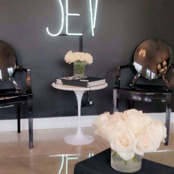 SEV Laser - Lobby - Laser Hair Removal Near Me - Calabasas, California SEV Laser - Lobby - Laser Hair Removal Near Me - Calabasas, California