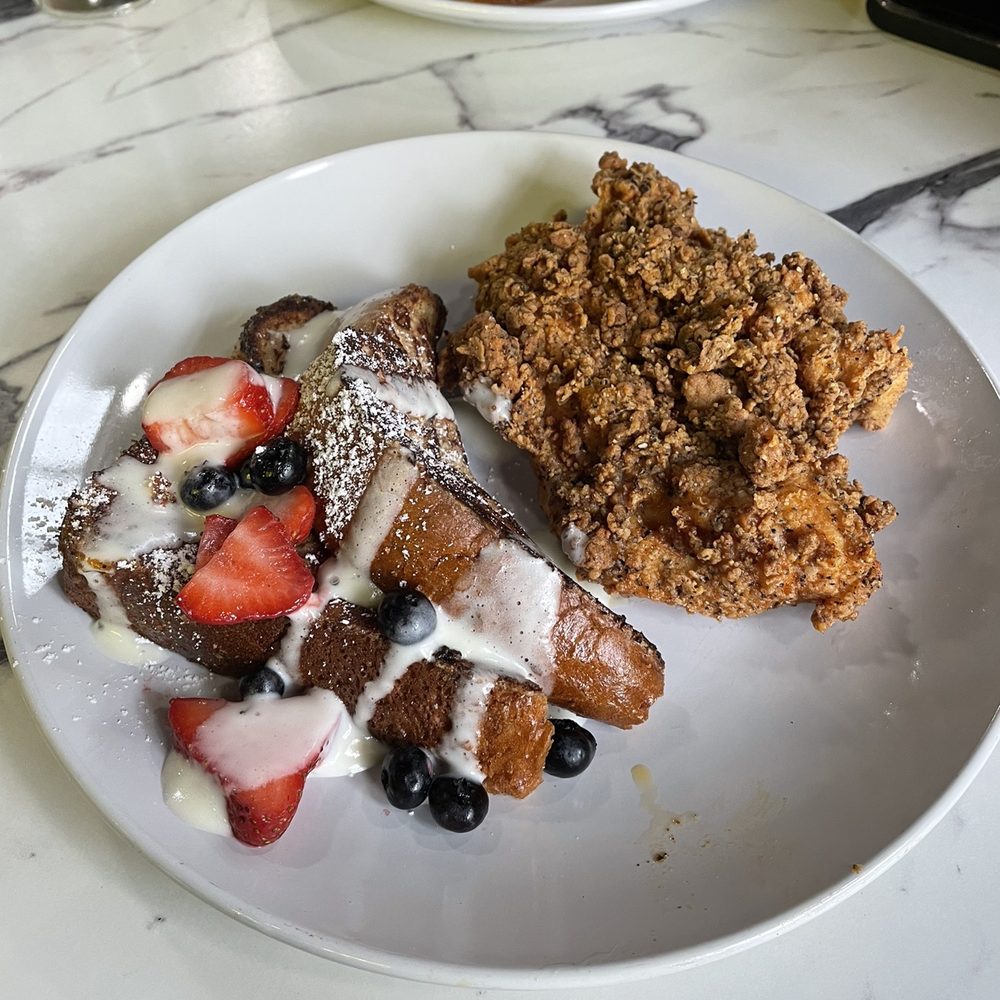 Poach Social - Fried Chicken & Toast - Breakfast & Brunch Near Me - Atlanta, Georgia Poach Social - Fried Chicken & Toast - Breakfast & Brunch Near Me - Atlanta, Georgia
