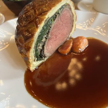 Bijou Restaurant - beef Wellington - Salad Near Me - Petaluma, California