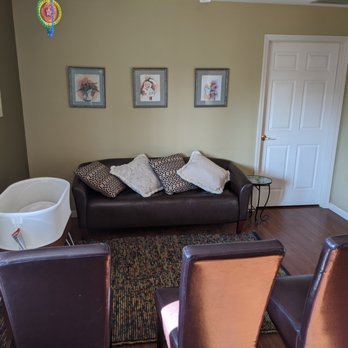 Time 2 Adjust Family Chiropractic - Waiting Area at Time 2 Adjust Family Chiropractic in Sparks - Chiropractors Near Me - Sparks, Nevada Time 2 Adjust Family Chiropractic - Waiting Area at Time 2 Adjust Family Chiropractic in Sparks - Chiropractors Near Me - Sparks, Nevada