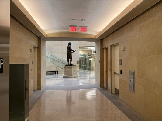 Virginia State Capitol by null
