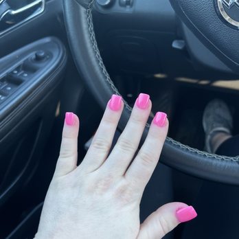 Lux Nails - inconsistency within the length of my nails - Waxing Near Me - Lawrence, Kansas