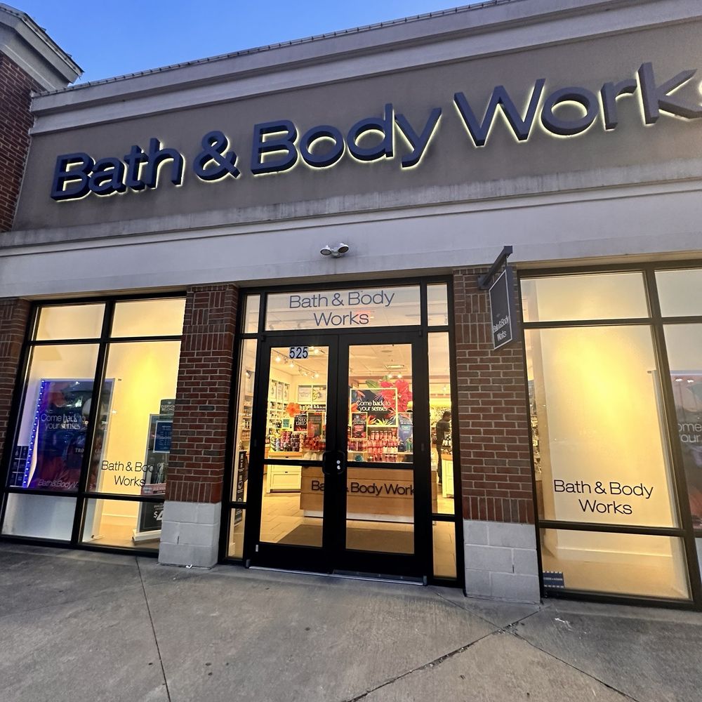 Bath & Body Works - Cosmetics & Beauty Supply Near Me - North Brunswick, New Jersey