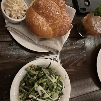 Hippo - Hippo rolls and the best wax beans ever - American Near Me - Los Angeles, California Hippo - Hippo rolls and the best wax beans ever - American Near Me - Los Angeles, California