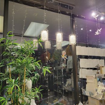 Crystal Vibez - Gift Shops Near Me - Sacramento, California Crystal Vibez - Gift Shops Near Me - Sacramento, California