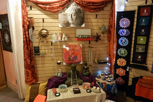 Unity Books & Gifts Logo