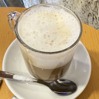 Padarias Reunidas de Sintra - Cappuccino - Bakeries Near Me - Sintra, 11 Padarias Reunidas de Sintra - Cappuccino - Bakeries Near Me - Sintra, 11