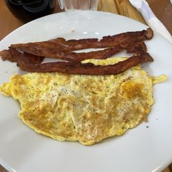 Big John's Coffee Shop & Grill - Scrambled eggs and Bacon