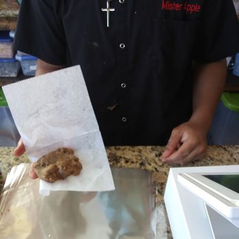 Mister Apple - Delicious Pralines & the sweetheart that helped me. - Desserts Near Me - New Orleans, Louisiana Mister Apple - Delicious Pralines & the sweetheart that helped me. - Desserts Near Me - New Orleans, Louisiana