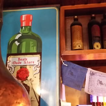 Dreupelkot - old jenever bottles... - Belgian Near Me - Gent, VOV Dreupelkot - old jenever bottles... - Belgian Near Me - Gent, VOV