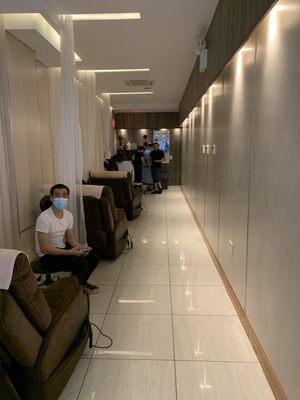 Renew Day Spa 2 by null
