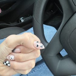 Lovelily Nail Bar